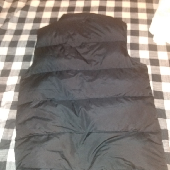 Men's size small zip up vest - Picture 3 of 5